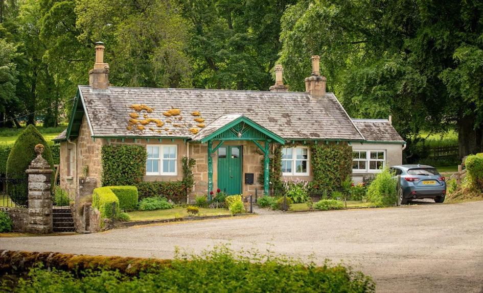 Foulis Castle Gate Lodge Evanton Esterno foto